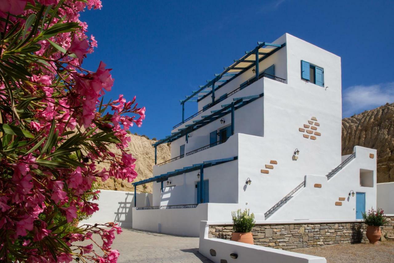 Pontoria Stegna Studios *